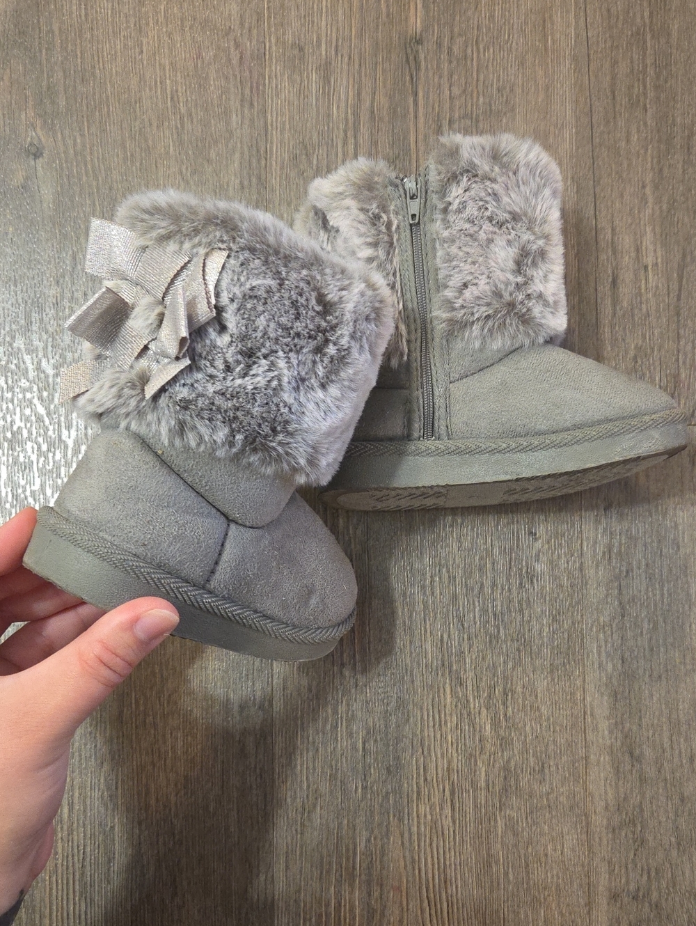 First Steps • Faux Fur Bow Winter Booties - Grey